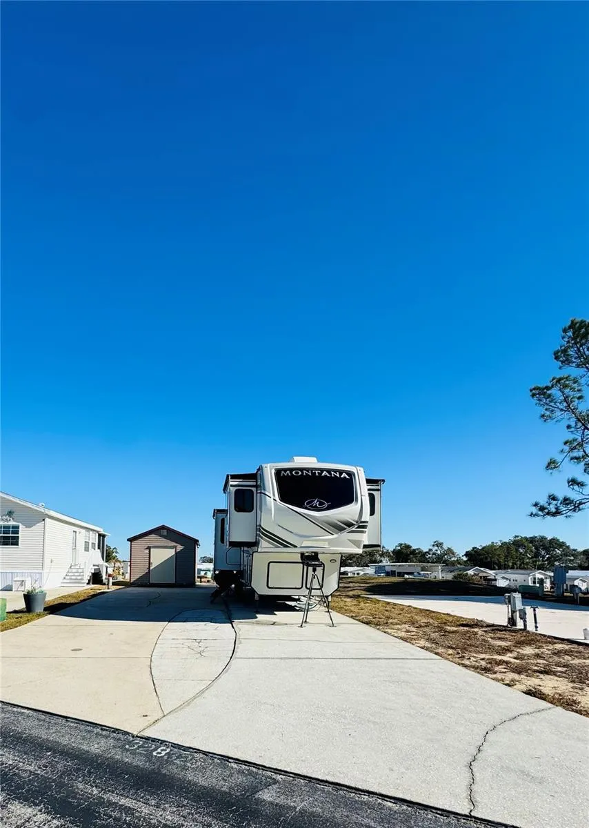 328 ST GEORGE DRIVE Davenport, FL 33837