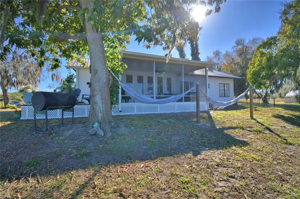 1173 S LAKE REEDY BOULEVARD Frostproof, FL 33843