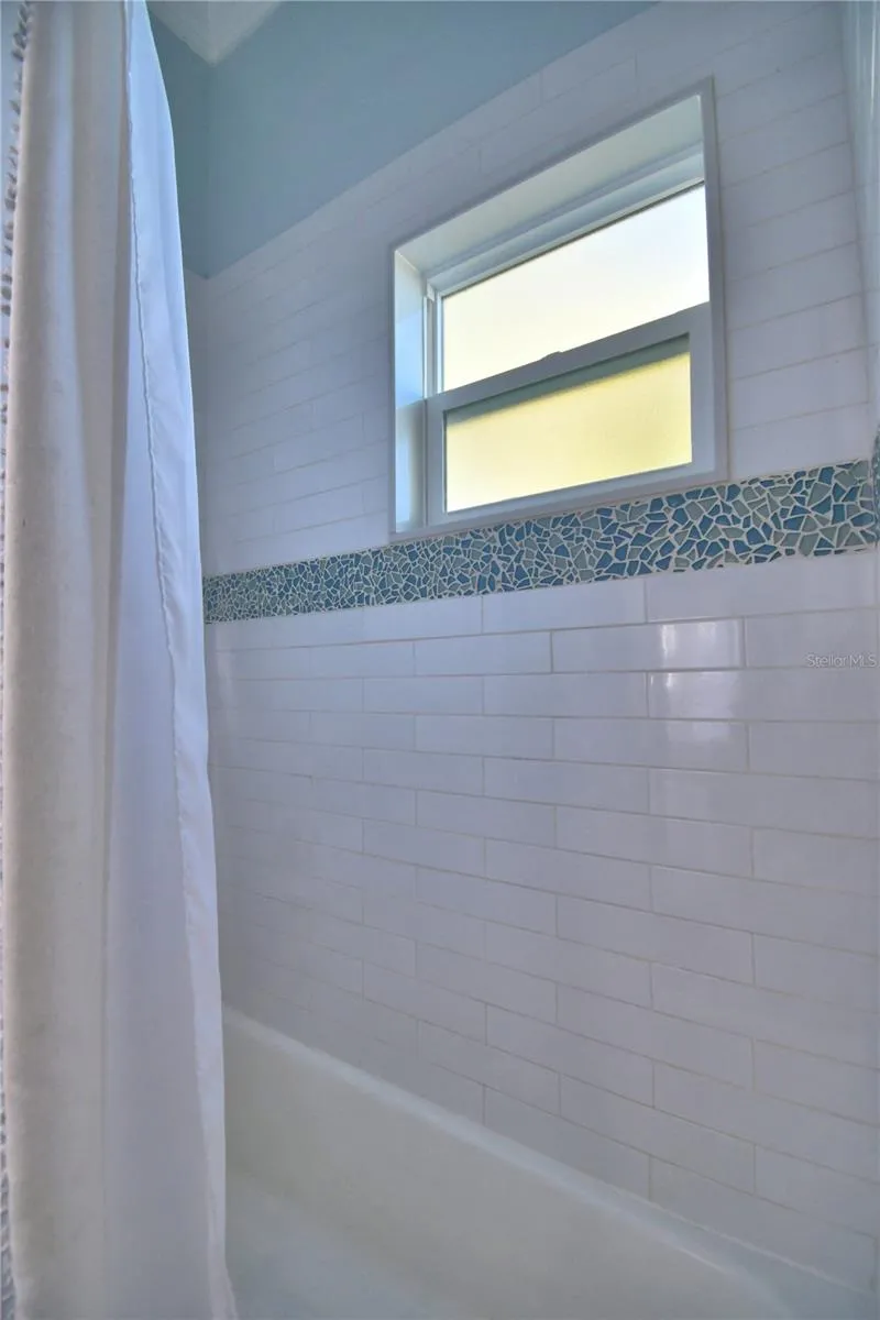 1173 S LAKE REEDY BOULEVARD Frostproof, FL 33843