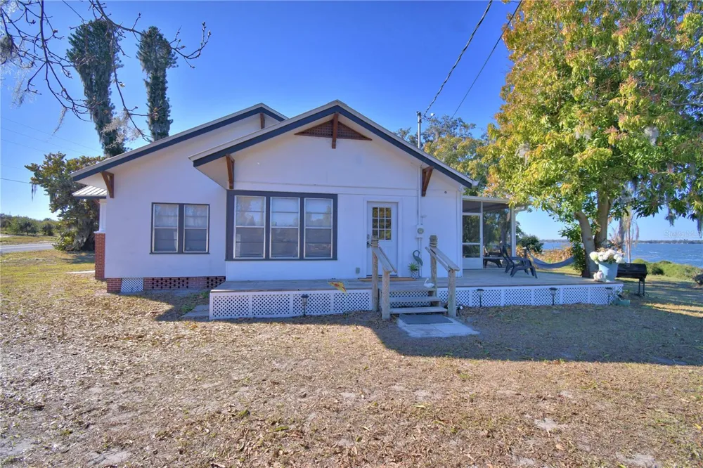 1173 S LAKE REEDY BOULEVARD Frostproof, FL 33843