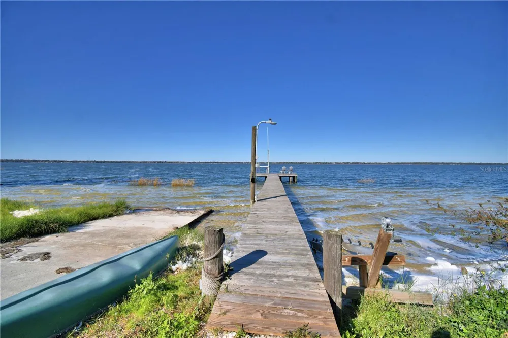 1173 S LAKE REEDY BOULEVARD Frostproof, FL 33843