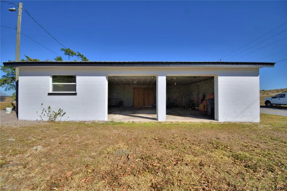 1173 S LAKE REEDY BOULEVARD Frostproof, FL 33843