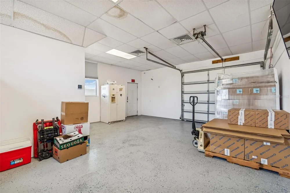 4026 MCINTOSH ESTATES LANE Plant City, FL 33565