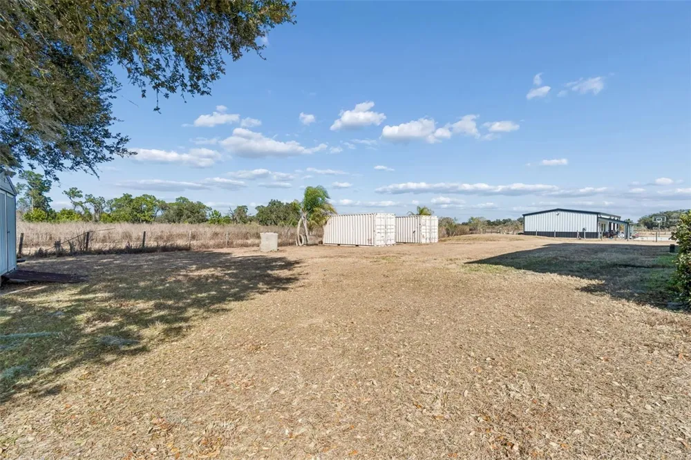 4026 MCINTOSH ESTATES LANE Plant City, FL 33565