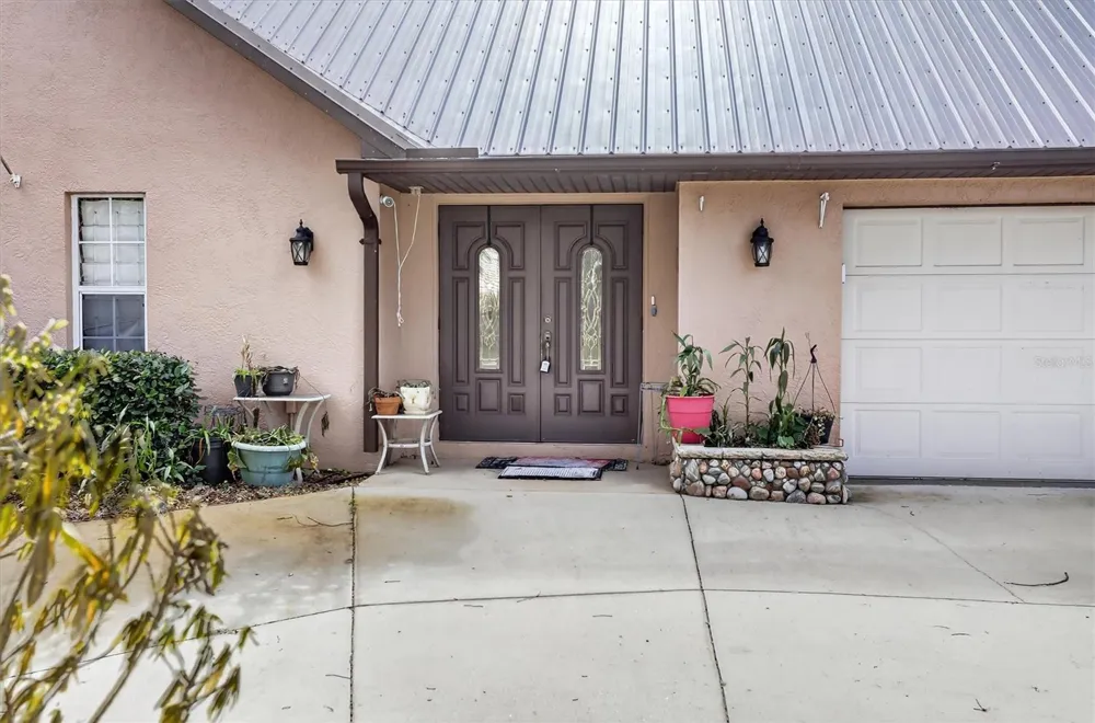 2725 W CHARING ROAD Avon Park, FL 33825