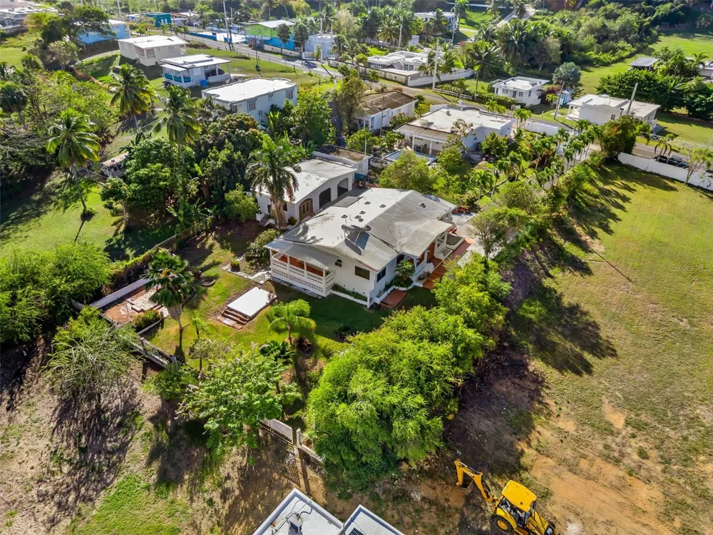 KM 1.1 466 Isabela, PR 00662