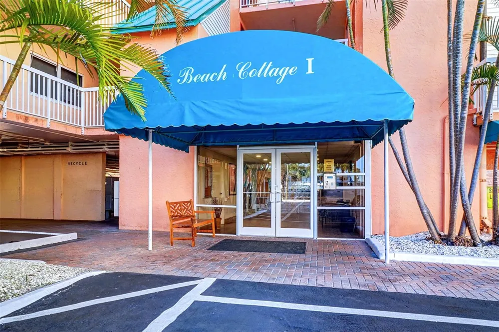 18400 GULF BOULEVARD #1302 Indian Shores, FL 33785