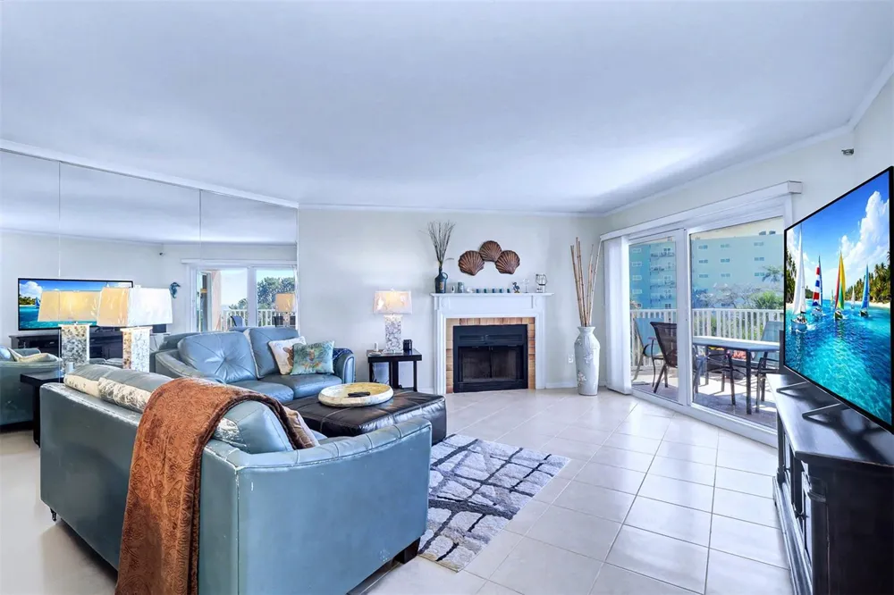 18400 GULF BOULEVARD #1302 Indian Shores, FL 33785