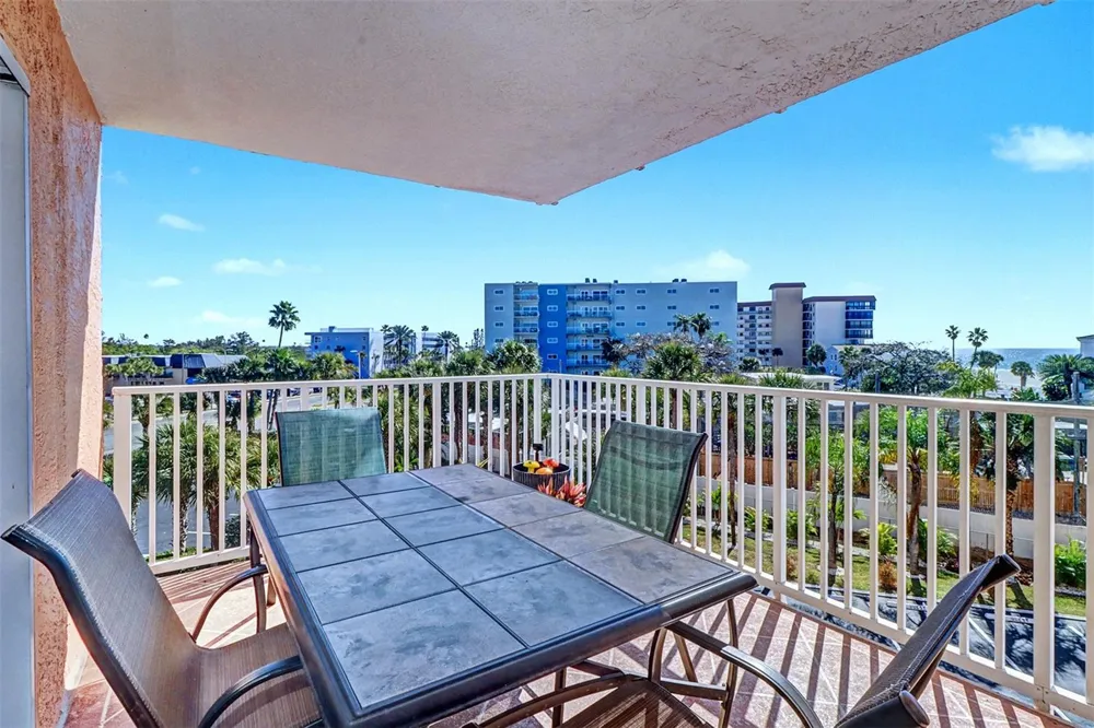 18400 GULF BOULEVARD #1302 Indian Shores, FL 33785