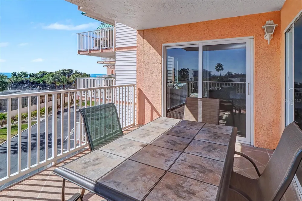 18400 GULF BOULEVARD #1302 Indian Shores, FL 33785