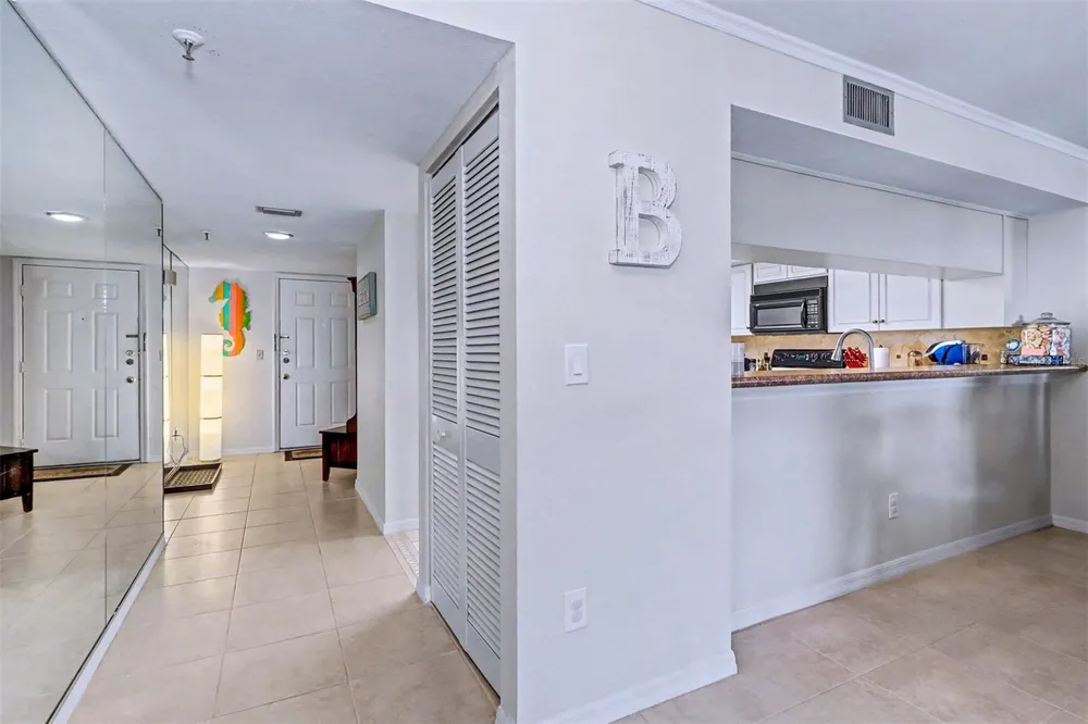 18400 GULF BOULEVARD #1302 Indian Shores, FL 33785