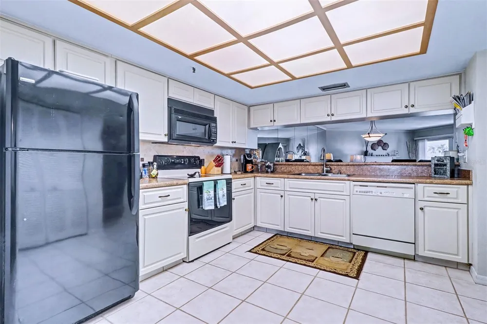 18400 GULF BOULEVARD #1302 Indian Shores, FL 33785