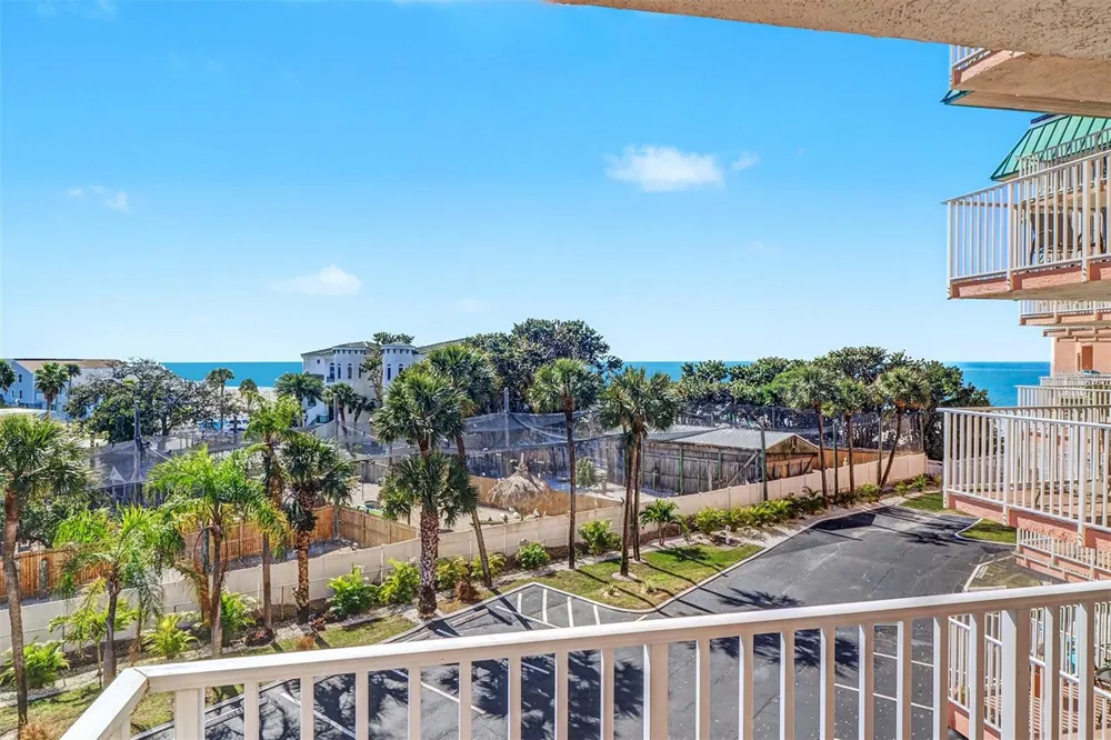 18400 GULF BOULEVARD #1302 Indian Shores, FL 33785