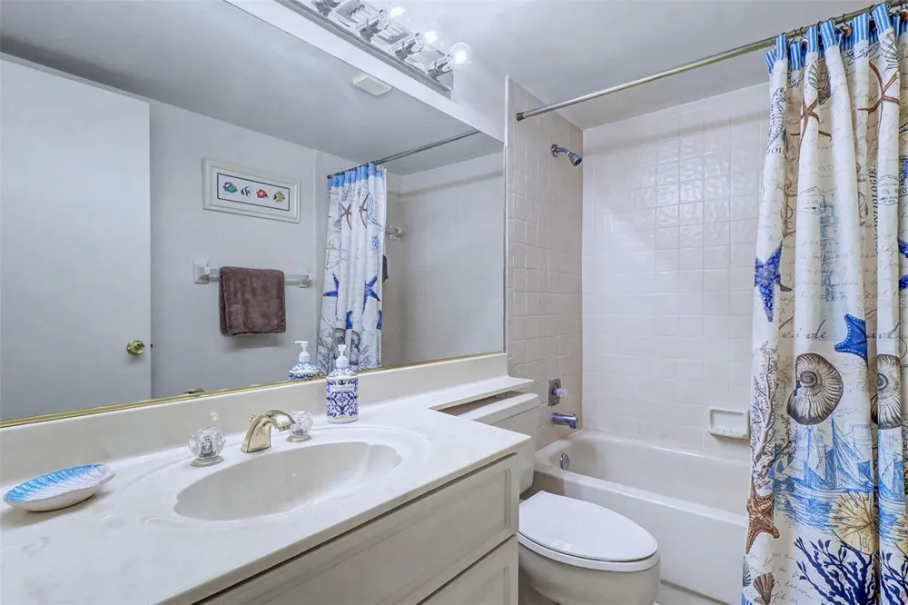 18400 GULF BOULEVARD #1302 Indian Shores, FL 33785