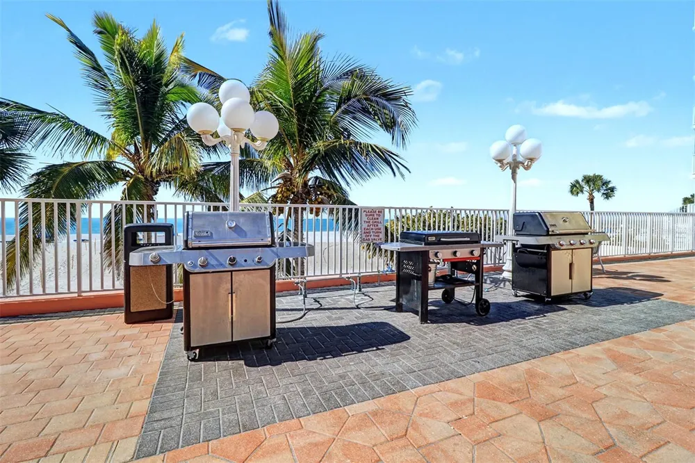 18400 GULF BOULEVARD #1302 Indian Shores, FL 33785