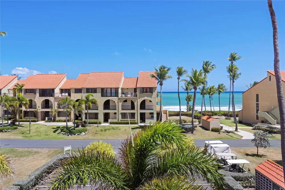 . BEACH VILLAGE #128 Humacao, PR 00791