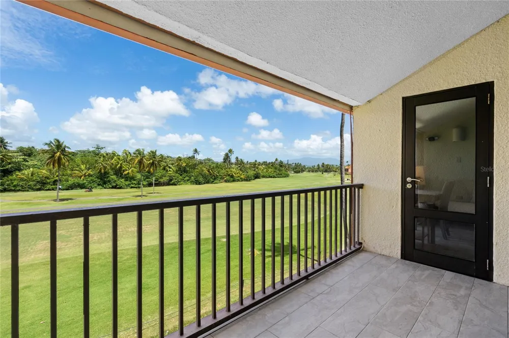 . BEACH VILLAGE #128 Humacao, PR 00791