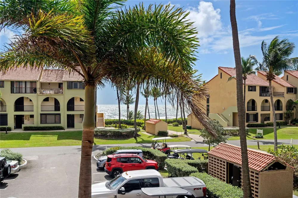 . BEACH VILLAGE #128 Humacao, PR 00791