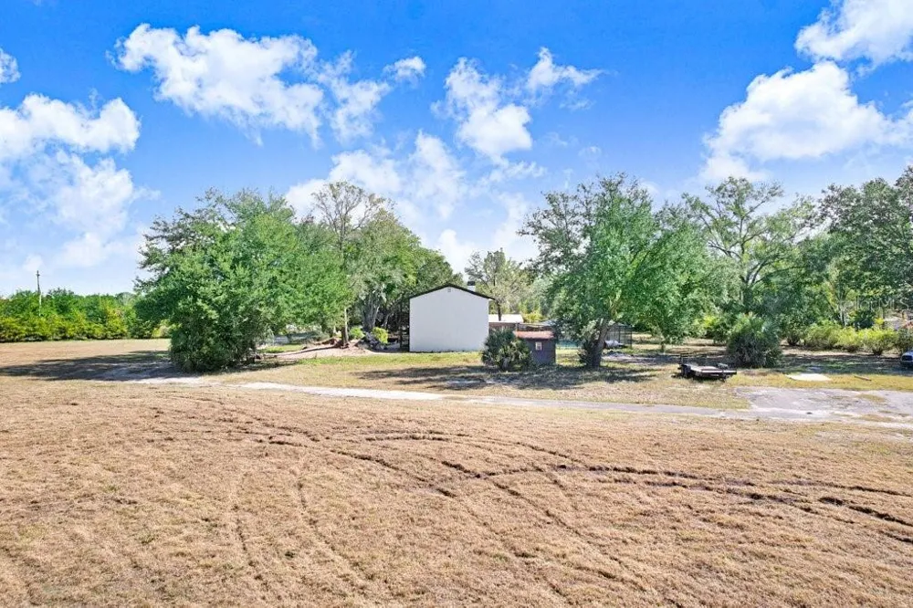 TOBACCO RD Lutz, FL 33558