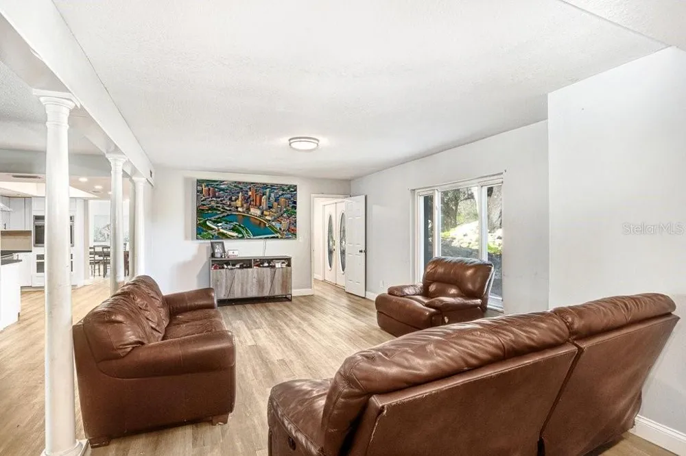 TOBACCO RD Lutz, FL 33558