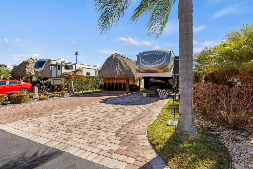 532 SW 38TH TRACE Okeechobee, FL 34974