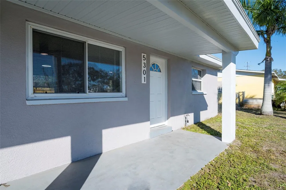 5301 97TH TERRACE Pinellas Park, FL 33782