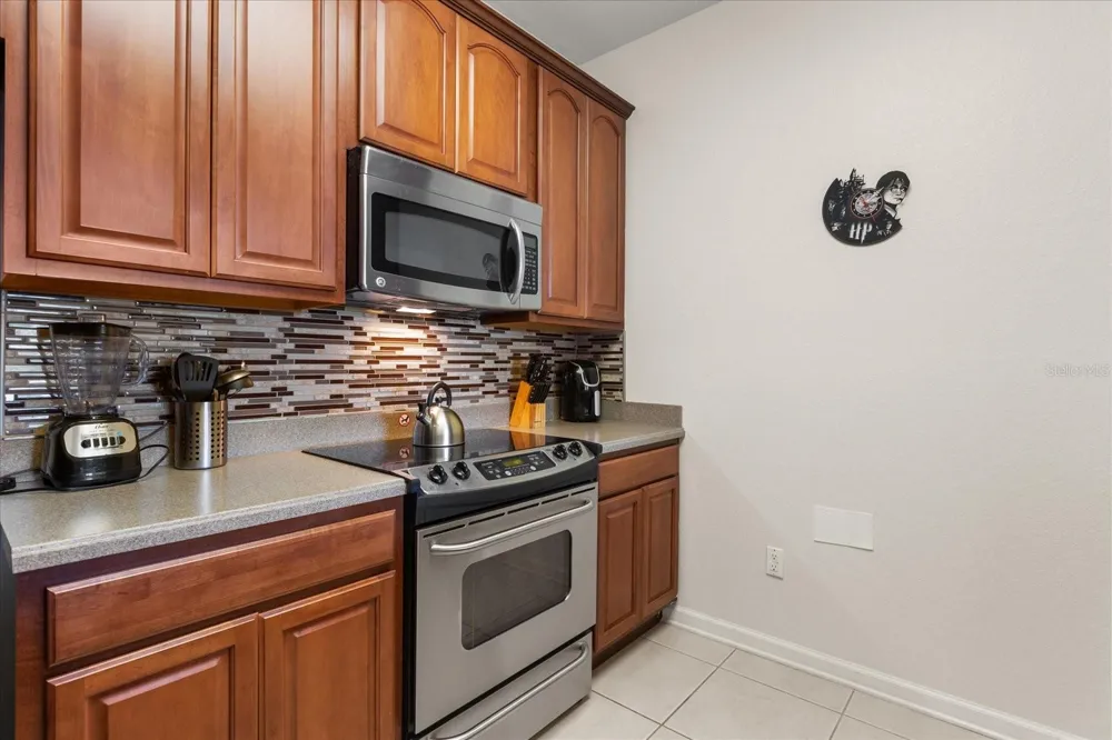 4024 BREAKVIEW DRIVE #40304 Orlando, FL 32819
