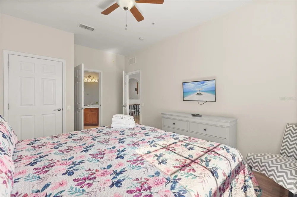 4024 BREAKVIEW DRIVE #40304 Orlando, FL 32819