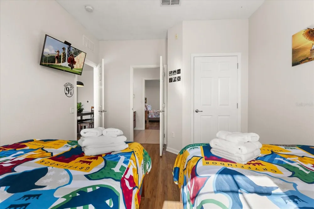 4024 BREAKVIEW DRIVE #40304 Orlando, FL 32819