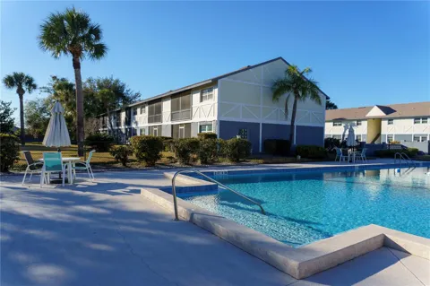 4725 AVON COURT