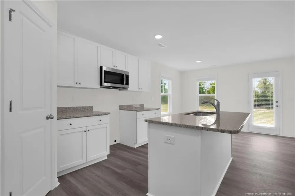 245 Buggy Top Lane Autryville, NC 28318