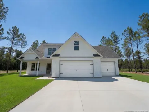 215 Whispering Ridge