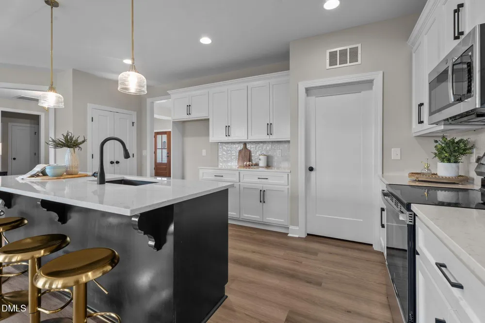 5142 Willows Edge Drive Sims, NC 27880