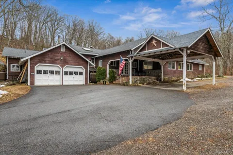 584 Milltown Road