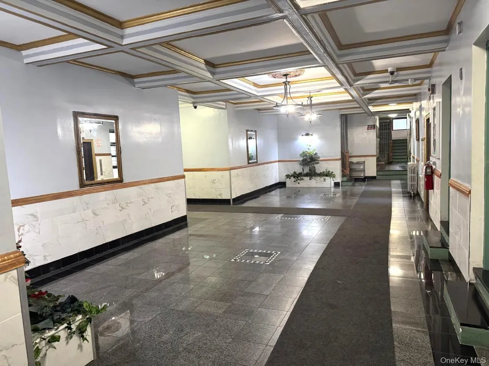 2440 Amsterdam Avenue #1H New York (Manhattan), NY 10033