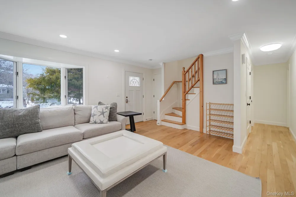19 Pine Tree Lane East Quogue, NY 11942