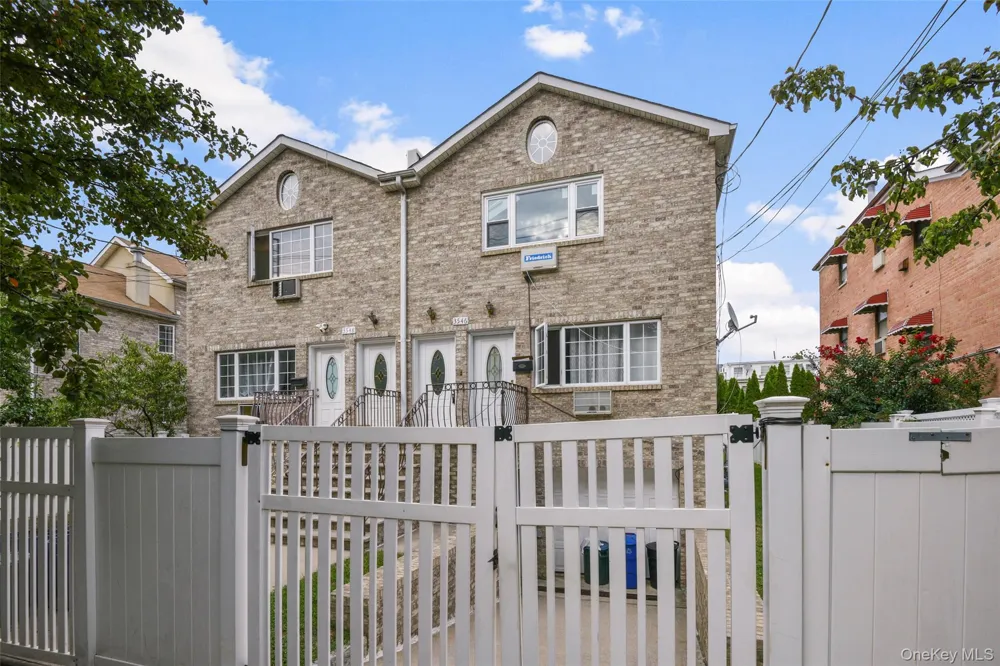 3546 Huguenot Avenue #2nd Floor Bronx, NY 10475