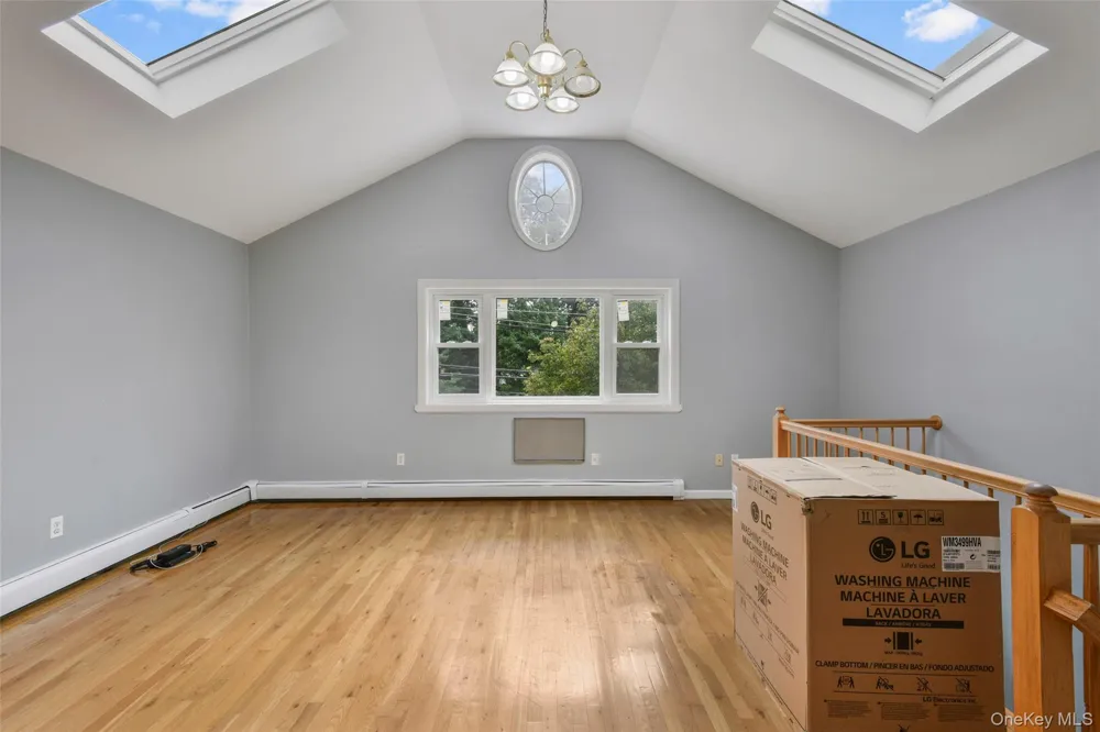 3546 Huguenot Avenue #2nd Floor Bronx, NY 10475