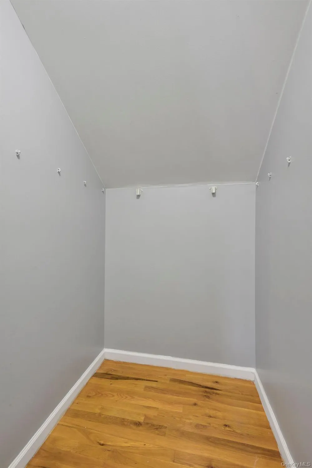 3546 Huguenot Avenue #2nd Floor Bronx, NY 10475