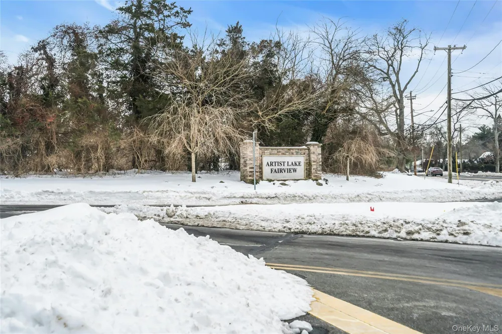 280 Artist Lake Drive Middle Island, NY 11953