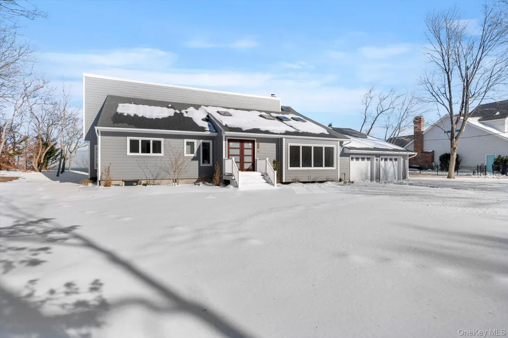43 Waterview Drive Sound Beach, NY 11789