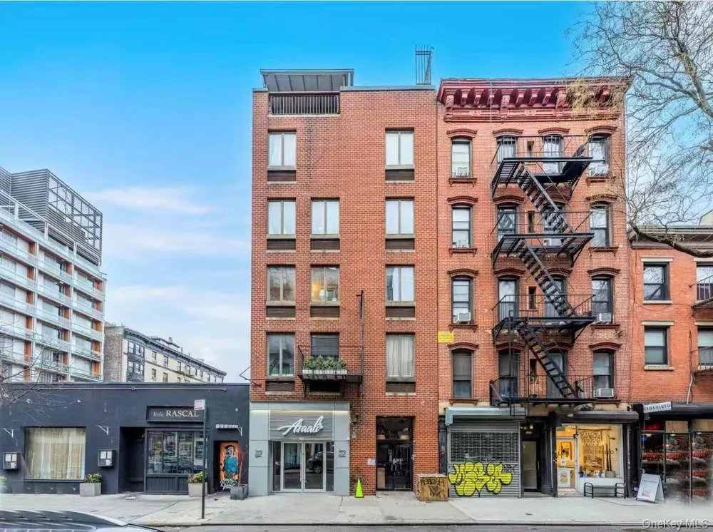 165 Elizabeth Street #3R New York (Manhattan), NY 10012
