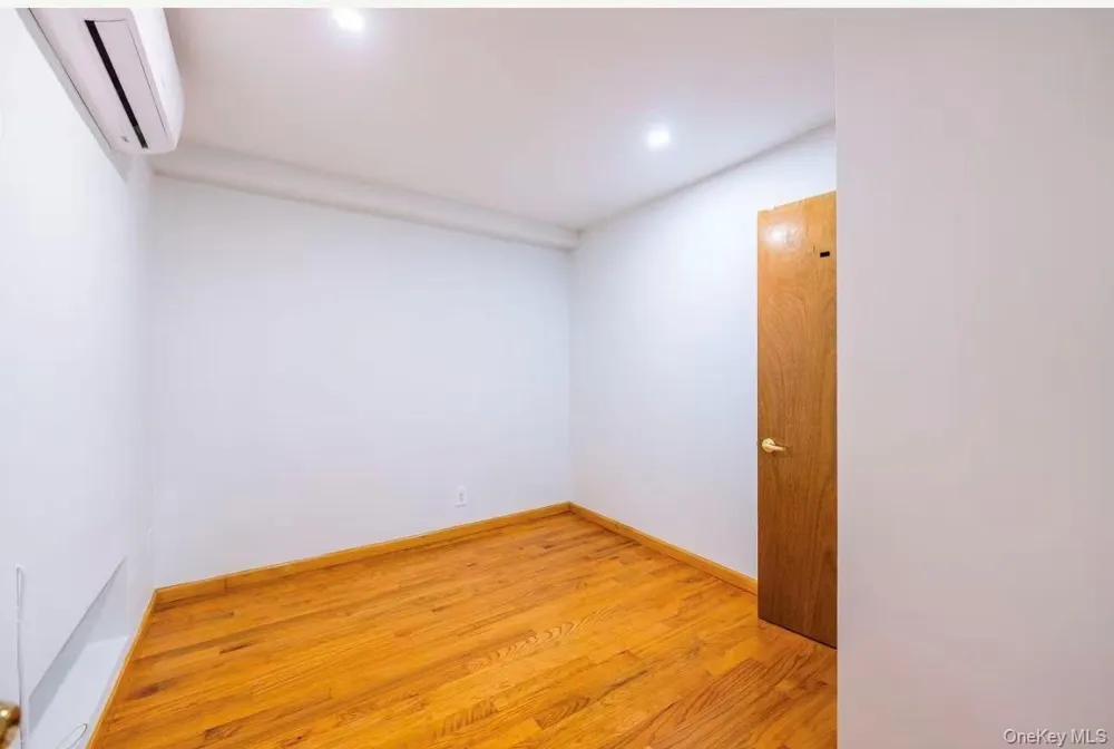 165 Elizabeth Street #3R New York (Manhattan), NY 10012