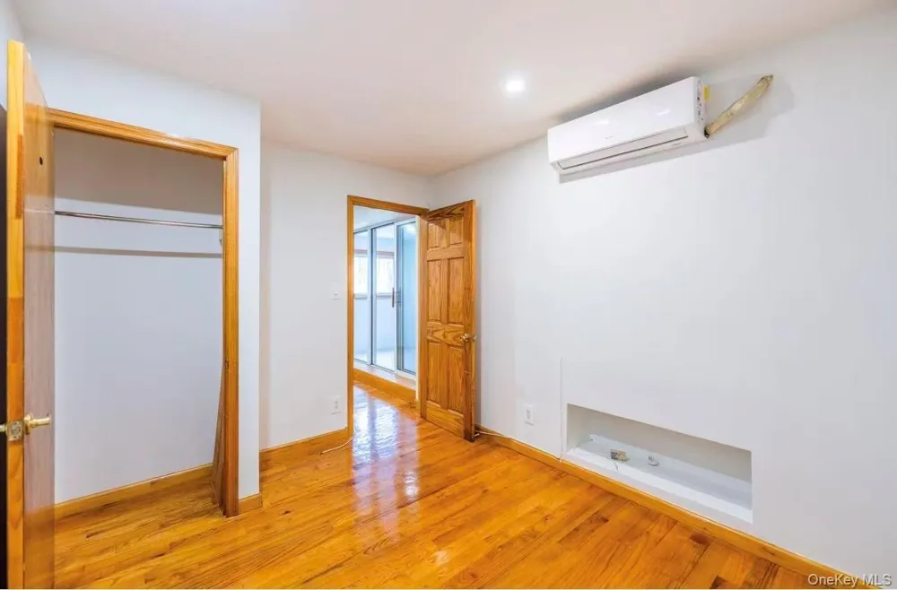 165 Elizabeth Street #3R New York (Manhattan), NY 10012