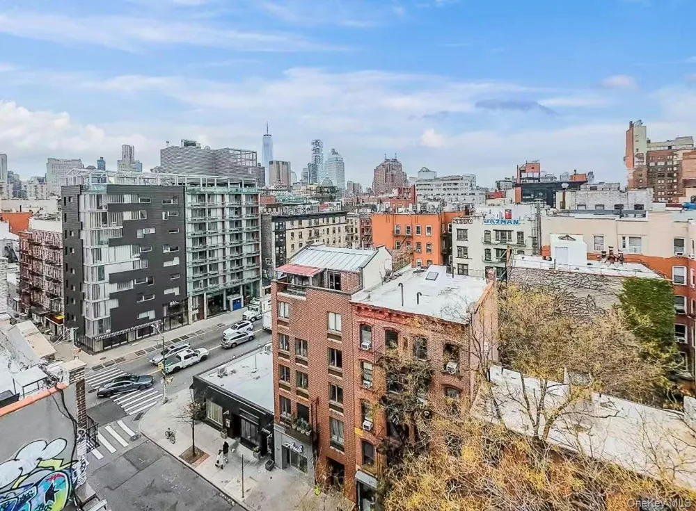 165 Elizabeth Street #3R New York (Manhattan), NY 10012