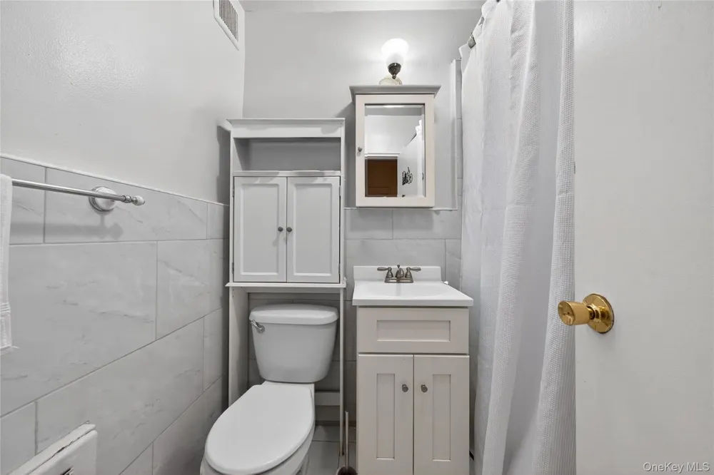 1108 Willmohr Street Brooklyn, NY 11212