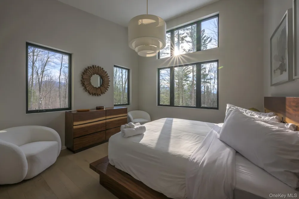 31 Windham Farms Road Windham, NY 12496