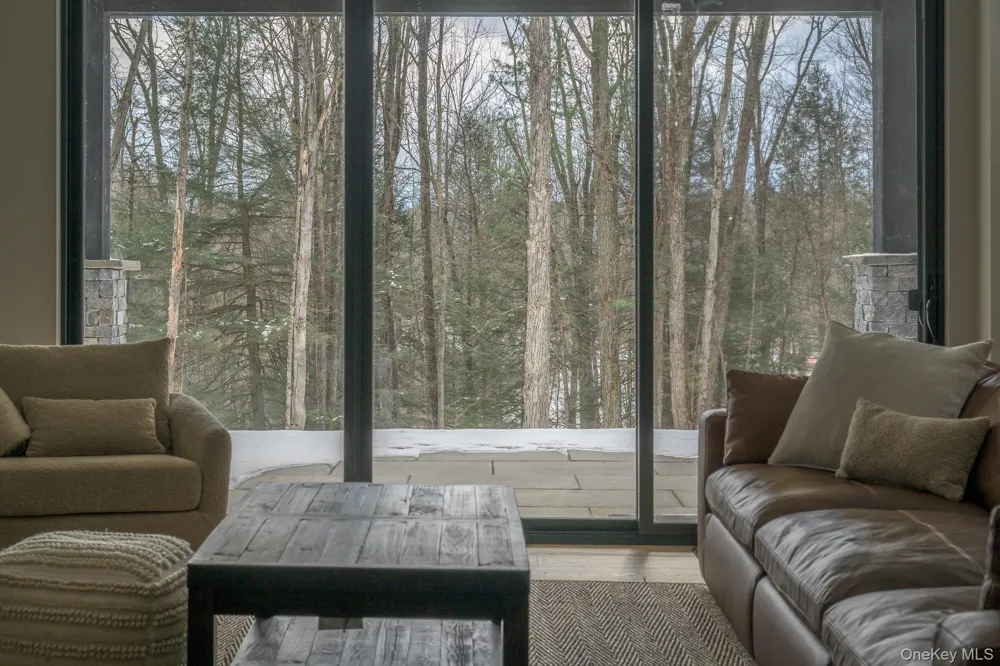 31 Windham Farms Road Windham, NY 12496
