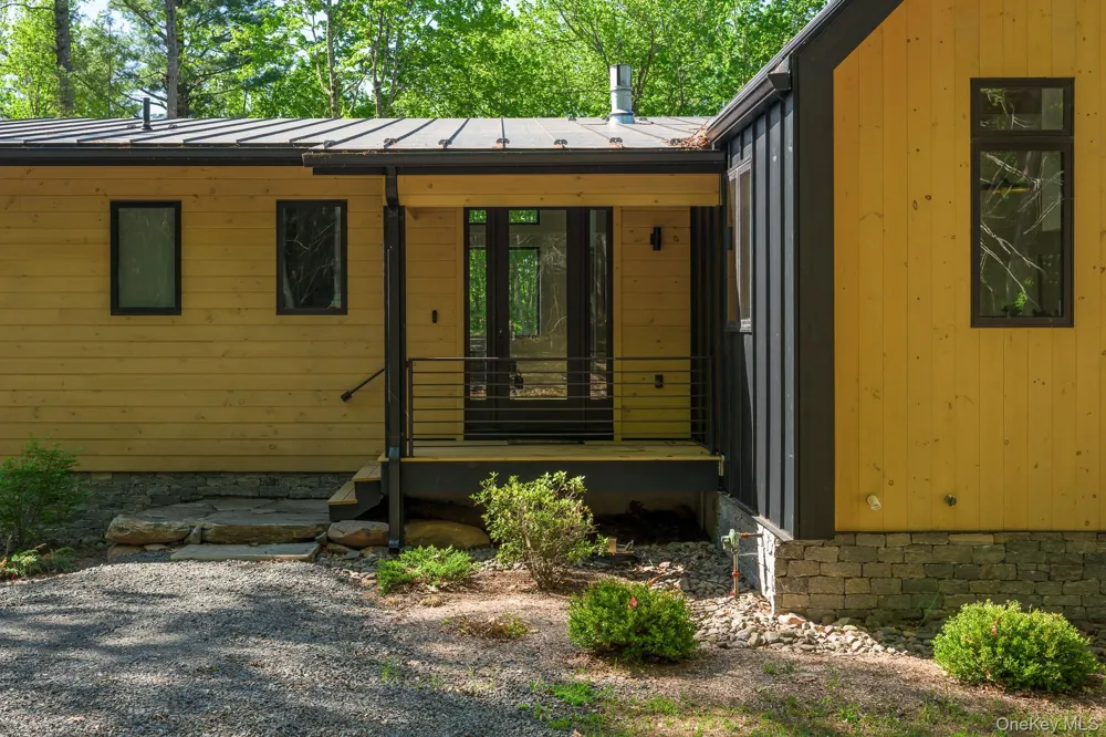 31 Windham Farms Road Windham, NY 12496