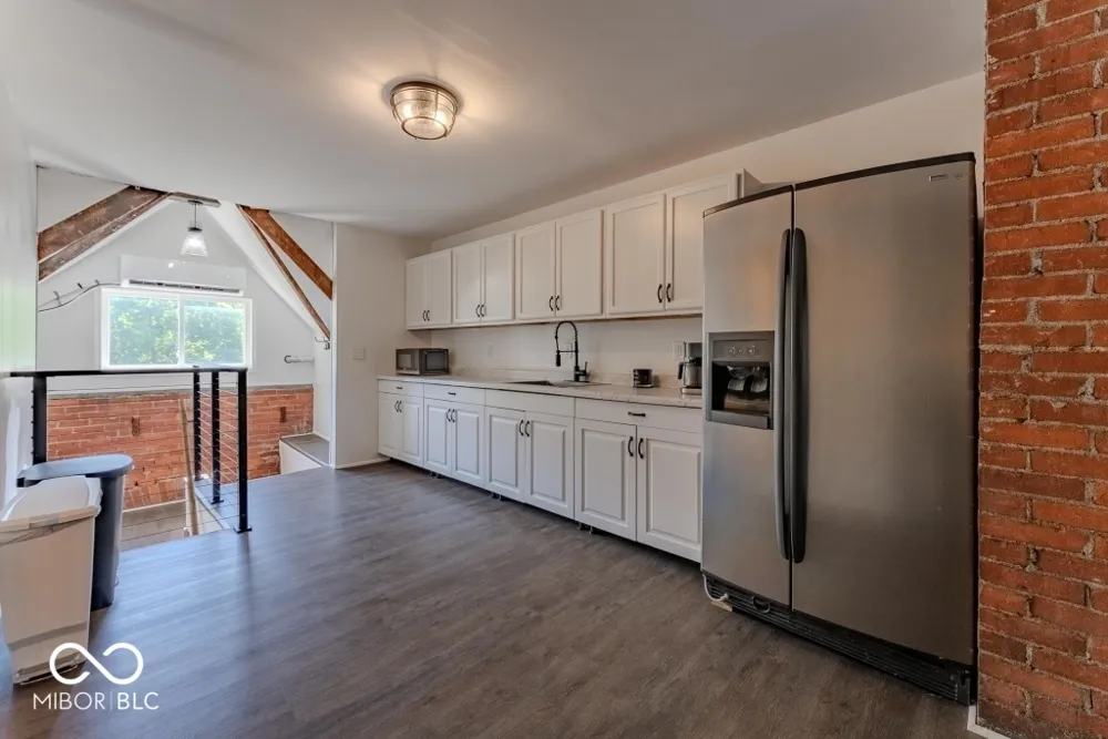 932 Washington Street Marion, IN 46952